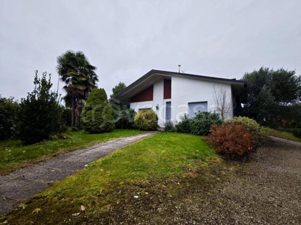 casa indipendente in vendita a Casarsa della Delizia