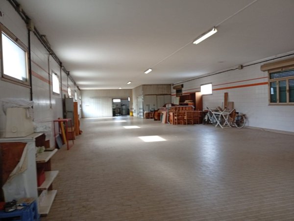 capannone in vendita a Casarsa della Delizia