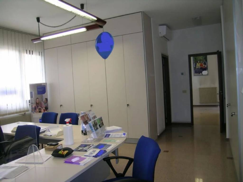 ufficio in vendita a Casarsa della Delizia