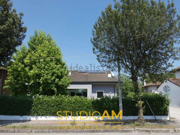 casa indipendente in vendita a Casarsa della Delizia in zona San Giovanni
