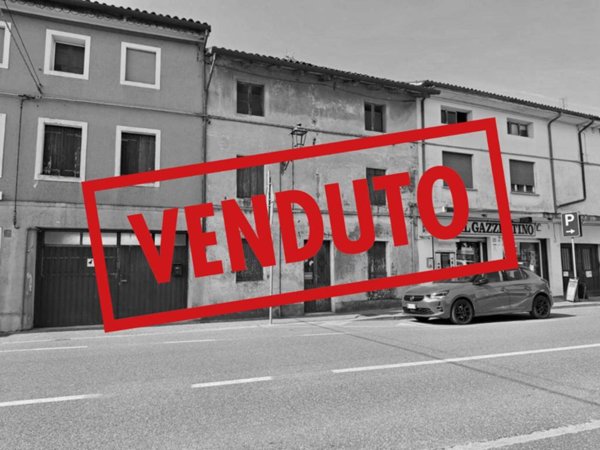 casa indipendente in vendita a Casarsa della Delizia