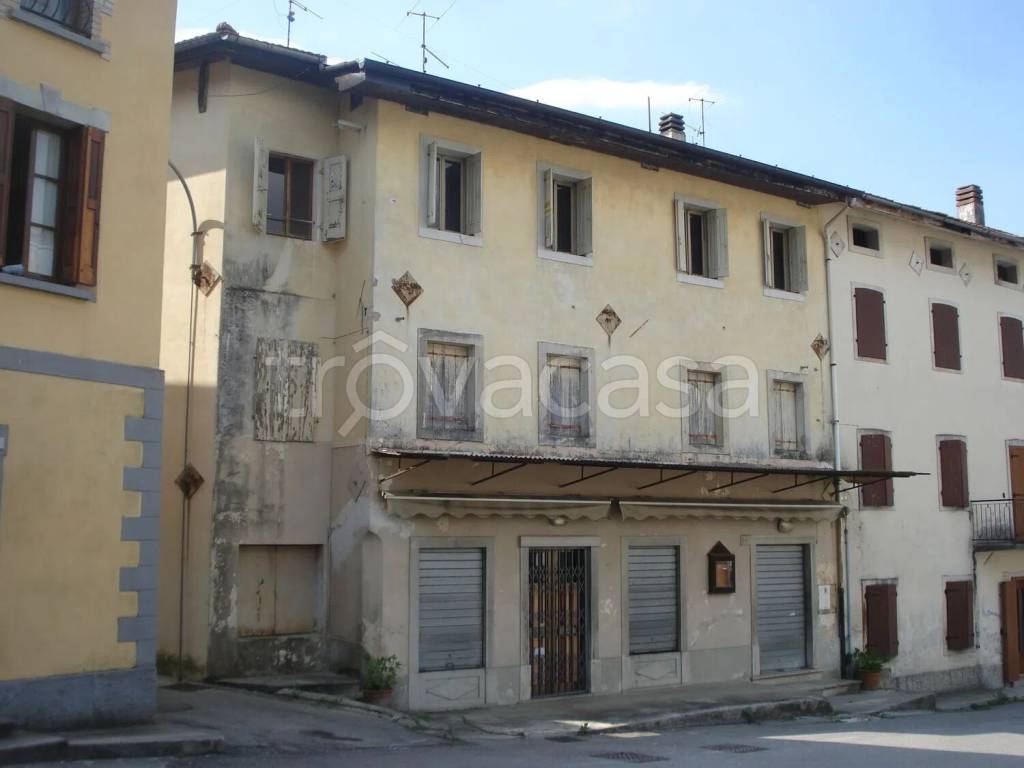 appartamento in vendita a Castelnovo del Friuli in zona Paludea