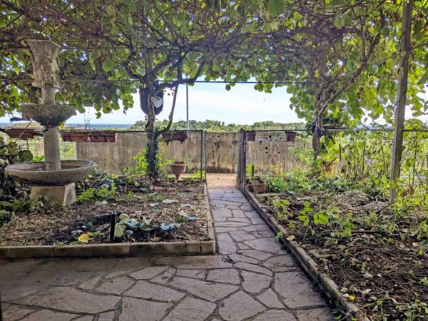 casa indipendente in vendita a Castelnovo del Friuli in zona Oltrerugo