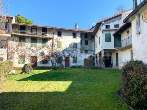 casa indipendente in vendita a Castelnovo del Friuli in zona Paludea