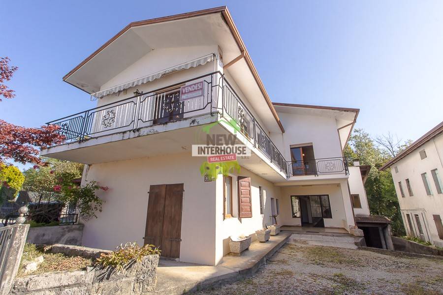 casa indipendente in vendita a Castelnovo del Friuli