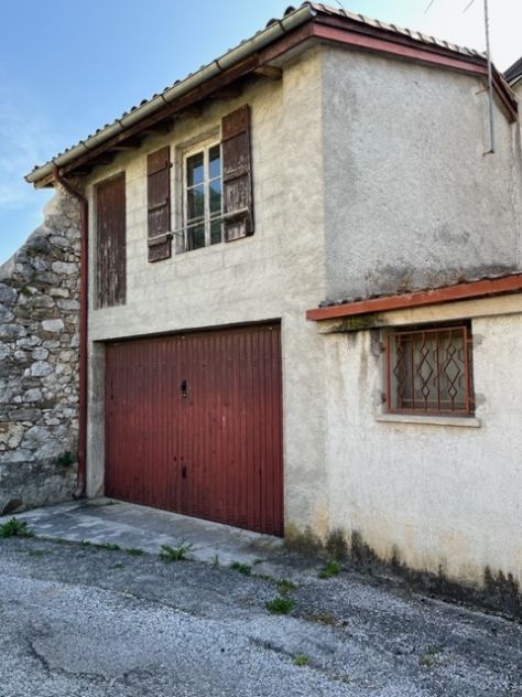 casa indipendente in vendita a Castelnovo del Friuli in zona Almadis