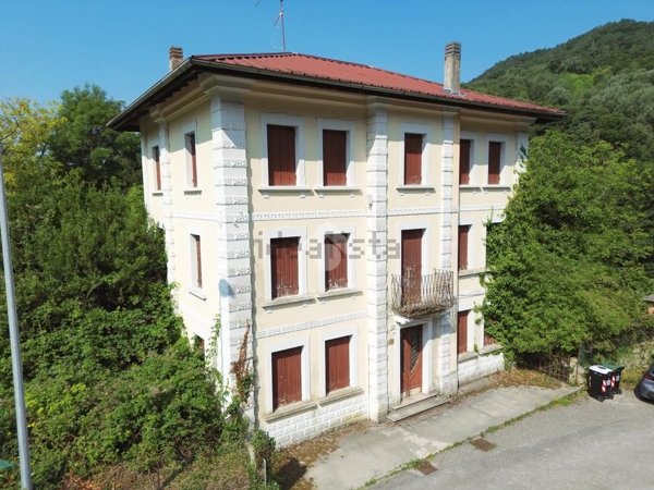 casa indipendente in vendita a Castelnovo del Friuli in zona Paludea