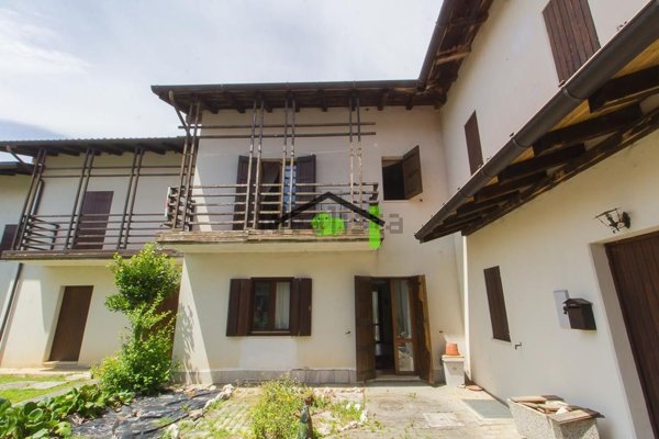 casa indipendente in vendita a Castelnovo del Friuli in zona Costa