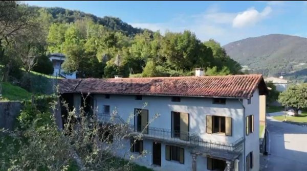 casa indipendente in vendita a Cavasso Nuovo