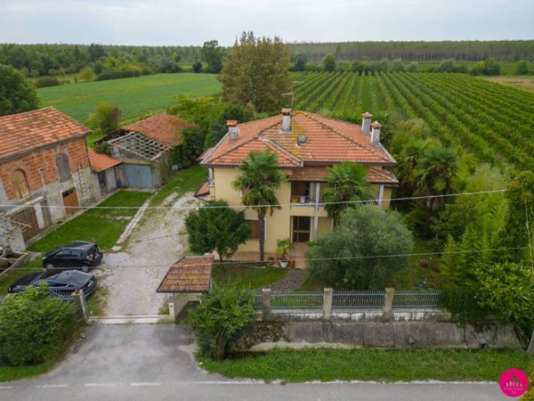 appartamento in vendita a Chions in zona Villotta