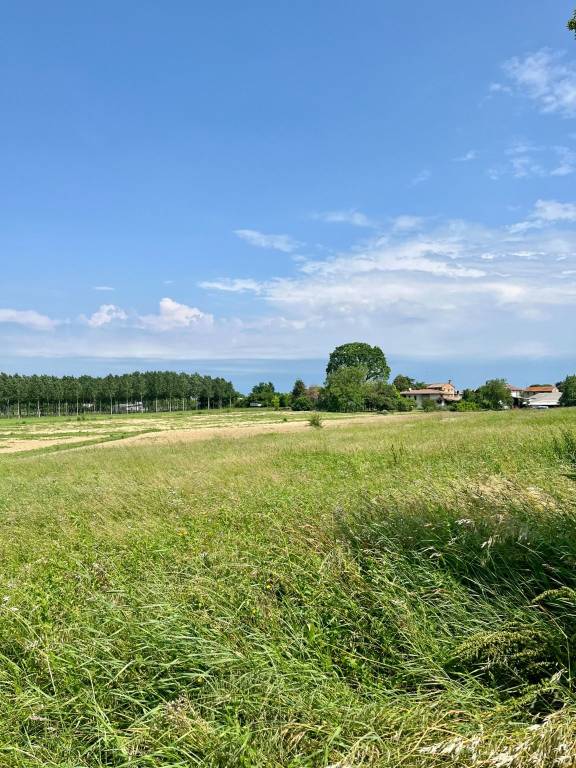 terreno edificabile in vendita a Chions