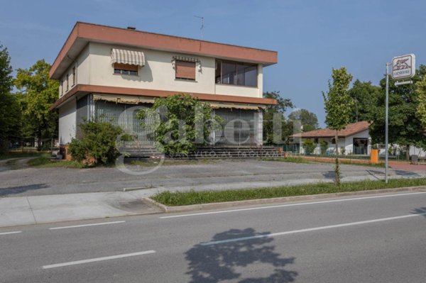 appartamento in vendita a Chions in zona Taiedo