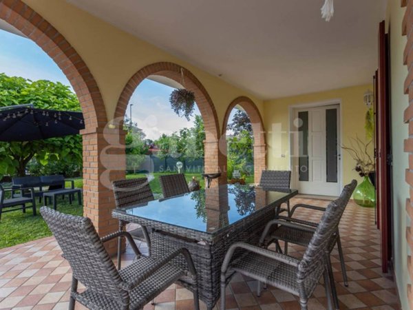 casa indipendente in vendita a Chions in zona Villotta