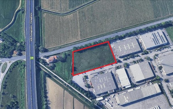 terreno industriale in vendita a Chions