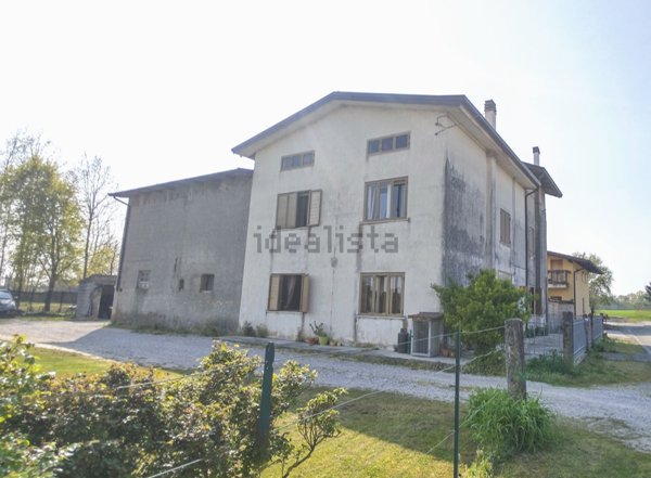 casa indipendente in vendita a Chions in zona Taiedo