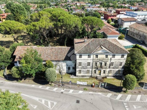 casa indipendente in vendita a Chions