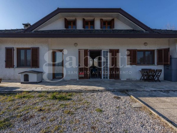 casa indipendente in vendita a Chions