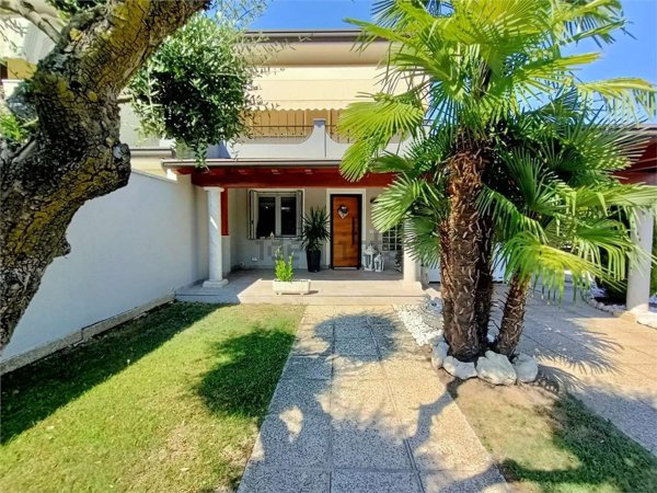 casa indipendente in vendita a Chions