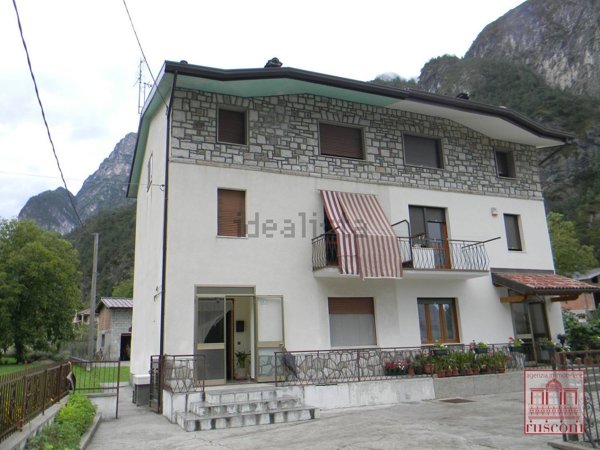 casa indipendente in vendita a Cimolais in zona San Floriano