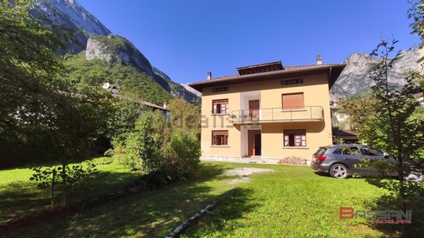 casa indipendente in vendita a Cimolais