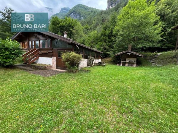 casa indipendente in vendita a Cimolais