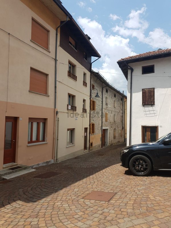 casa indipendente in vendita a Claut