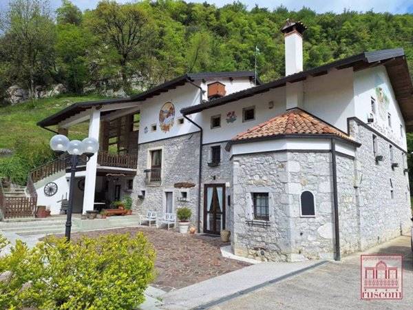 casa indipendente in vendita a Clauzetto