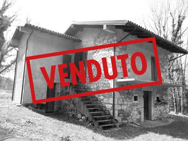 casa indipendente in vendita a Clauzetto