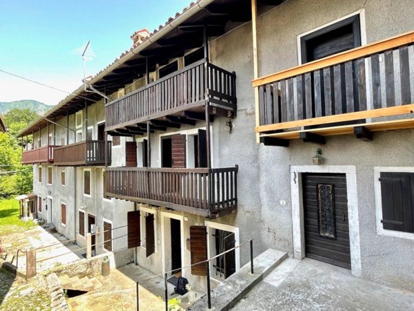 casa indipendente in vendita a Clauzetto