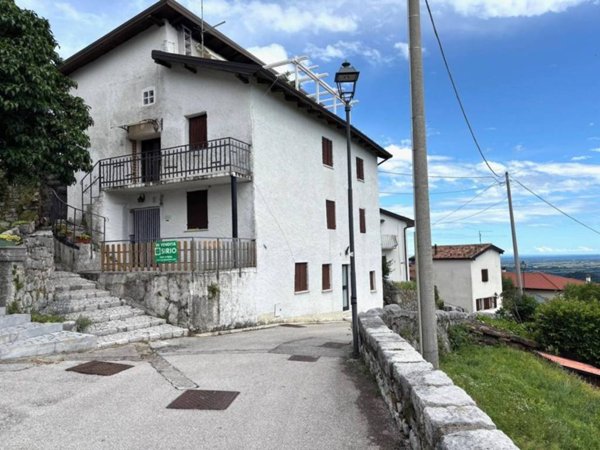 appartamento in vendita a Clauzetto