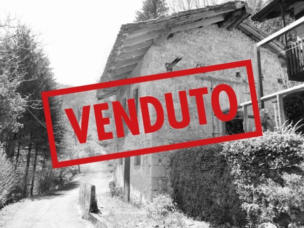 casale in vendita a Clauzetto