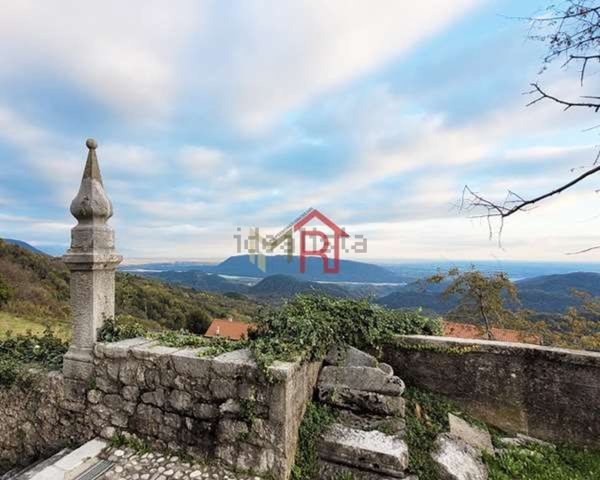 casa indipendente in vendita a Clauzetto
