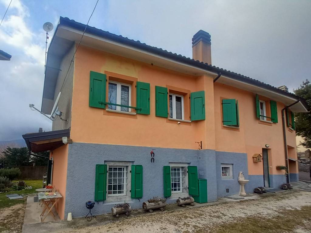 casa indipendente in vendita a Clauzetto