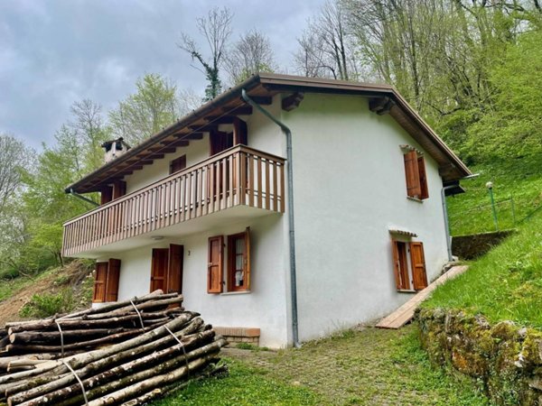 casa indipendente in vendita a Clauzetto