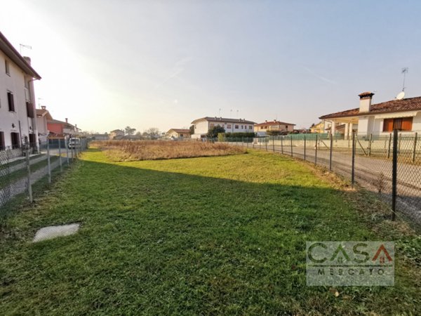 casa indipendente in vendita a Cordenons