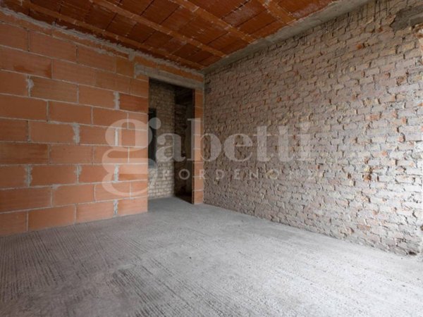 casa indipendente in vendita a Cordenons