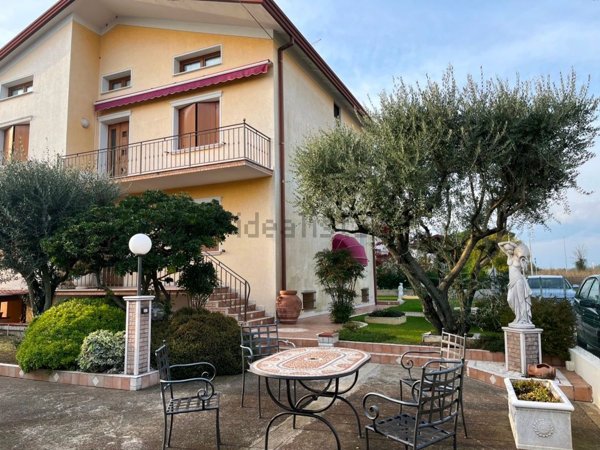 casa indipendente in vendita a Cordenons