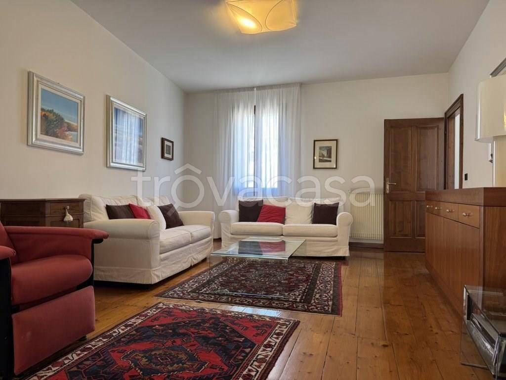 casa indipendente in vendita a Cordenons