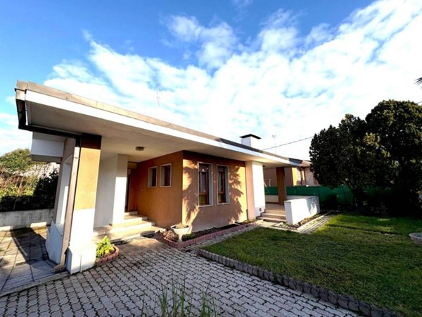 casa indipendente in vendita a Cordenons