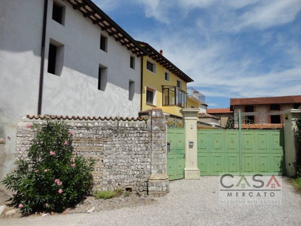 casa indipendente in vendita a Cordenons