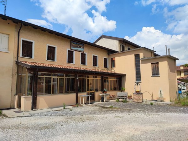 casa indipendente in vendita a Cordenons