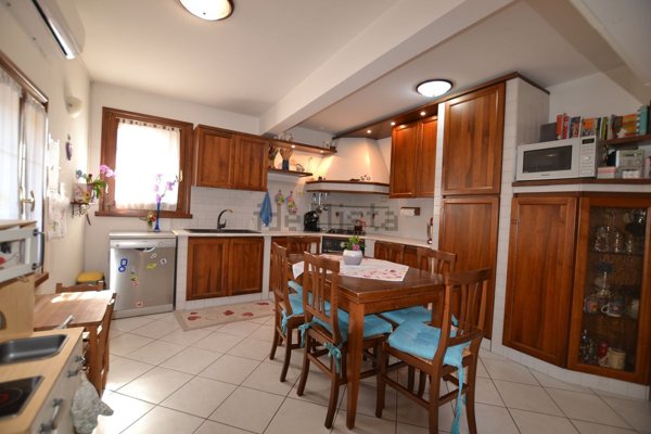 casa indipendente in vendita a Cordenons