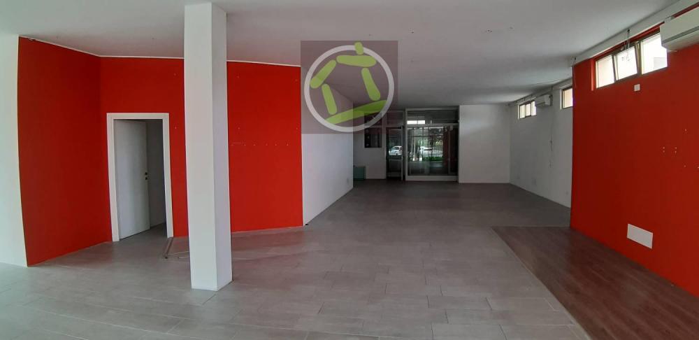 negozio in vendita a Cordenons