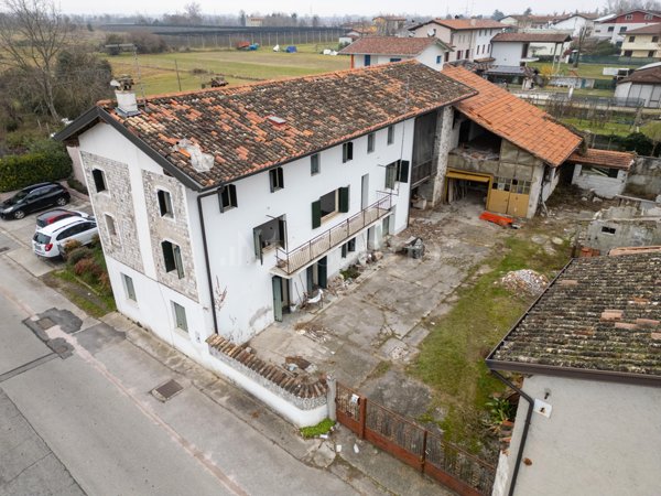 casa indipendente in vendita a Cordenons