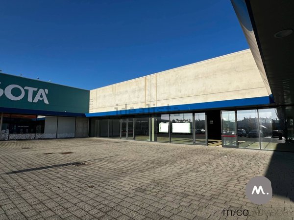 negozio in vendita a Cordenons