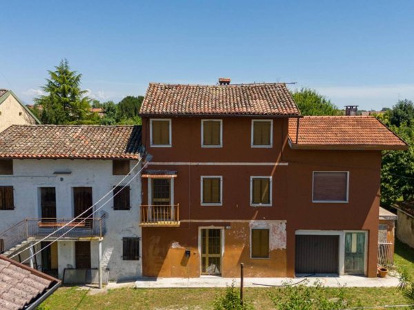 casa indipendente in vendita a Cordenons