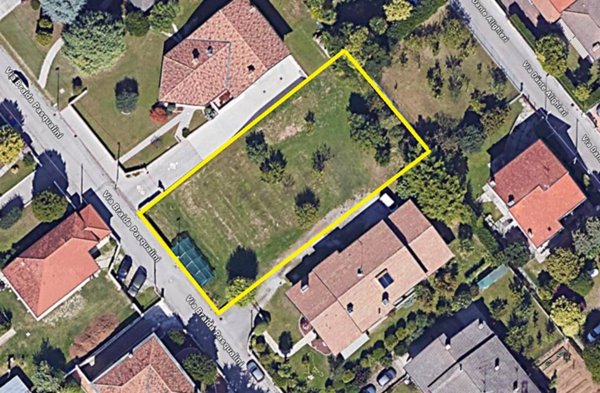 terreno edificabile in vendita a Cordenons