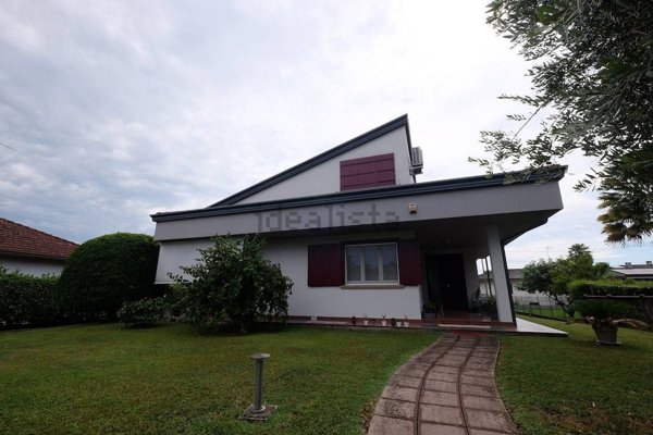 casa indipendente in vendita a Cordenons