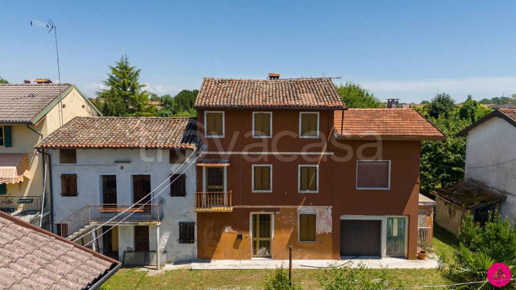 casa indipendente in vendita a Cordenons