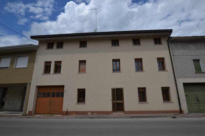 casa indipendente in vendita a Cordenons